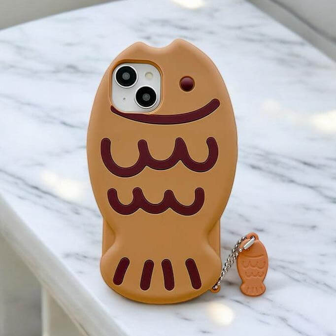 Zuzanna - Fishy Fun Friend Phone Case